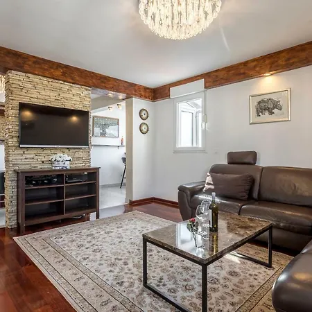 Luxury Nika&nano Apartament
